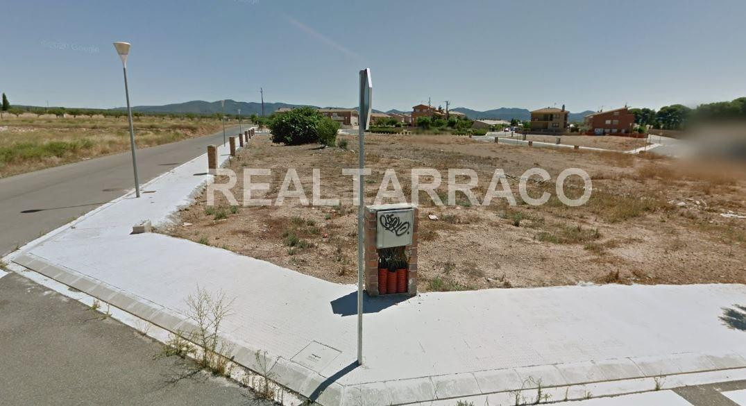 ️ Parcela urbana sin edificar en El Pla de Santa Maria (Tarr - foto 2