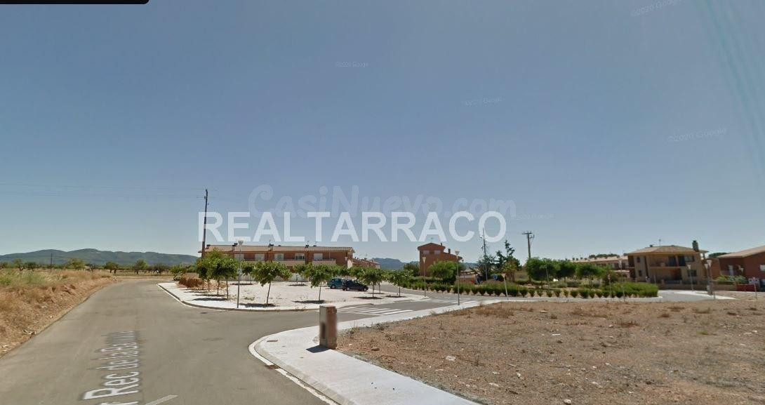 ️ Parcela urbana sin edificar en El Pla de Santa Maria (Tarr - foto 4