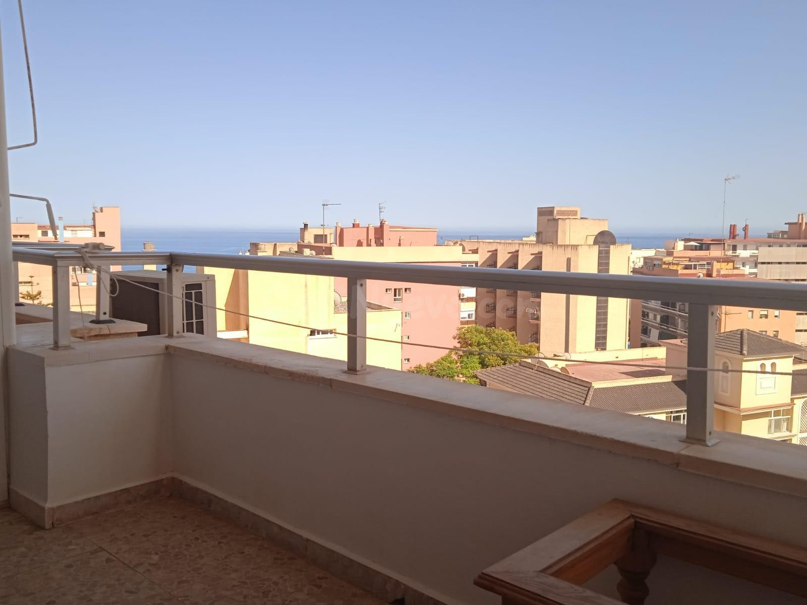 Apartamento alquilado,se vende con la actual situación del inquilino,impresionantes vistas y garaje incluido.