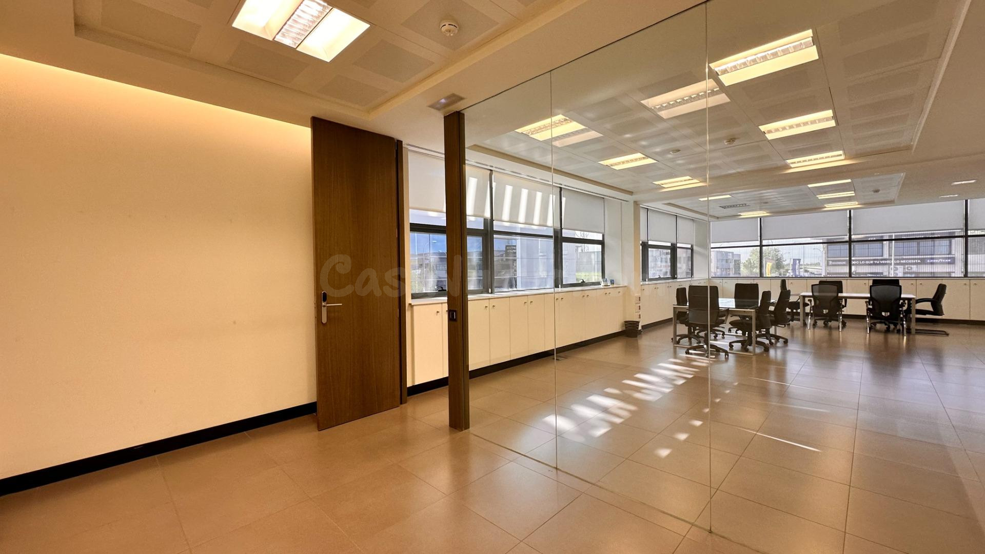 Oficina 300m² en alquiler - Villaviciosa de odon - foto 5