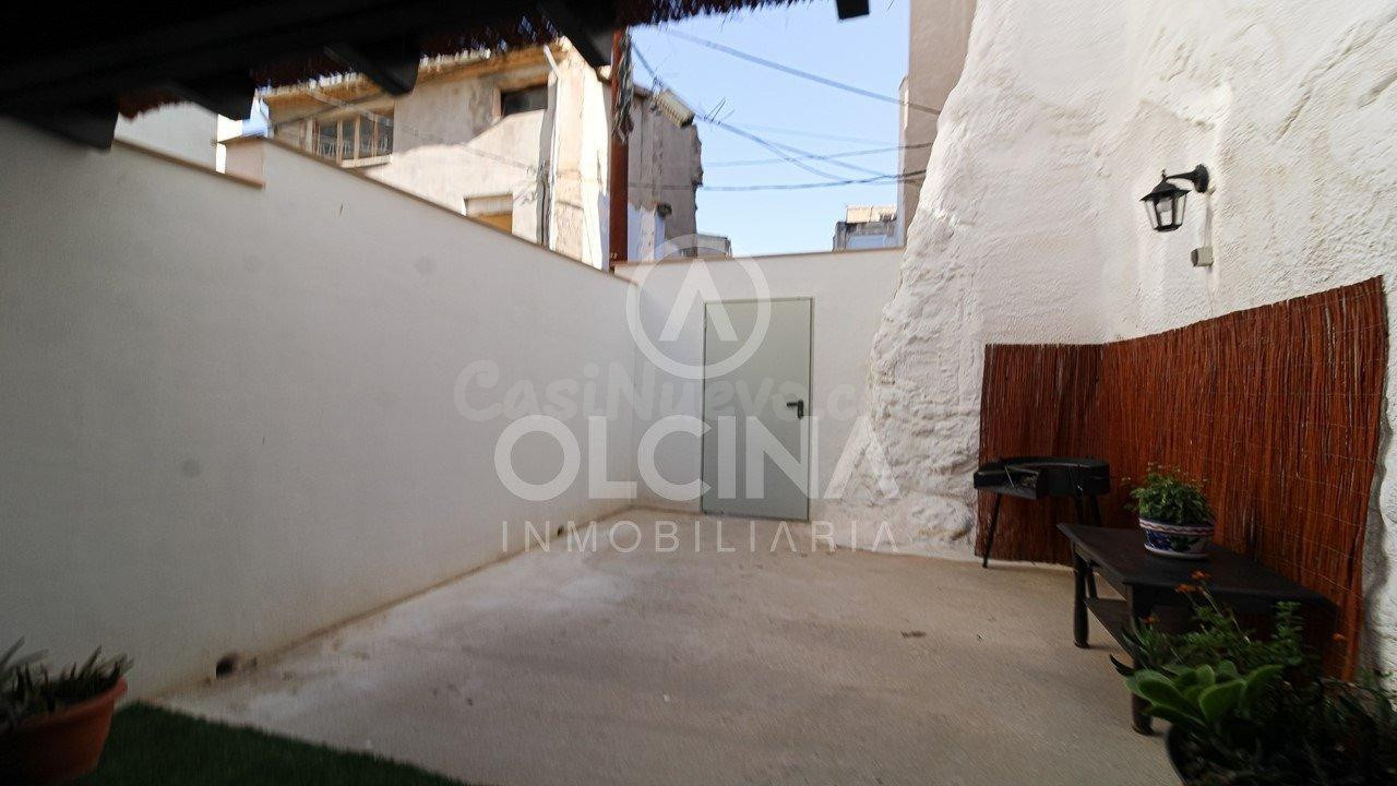 Fantástico solar urbano en casco antiguo de Ibi - foto 2