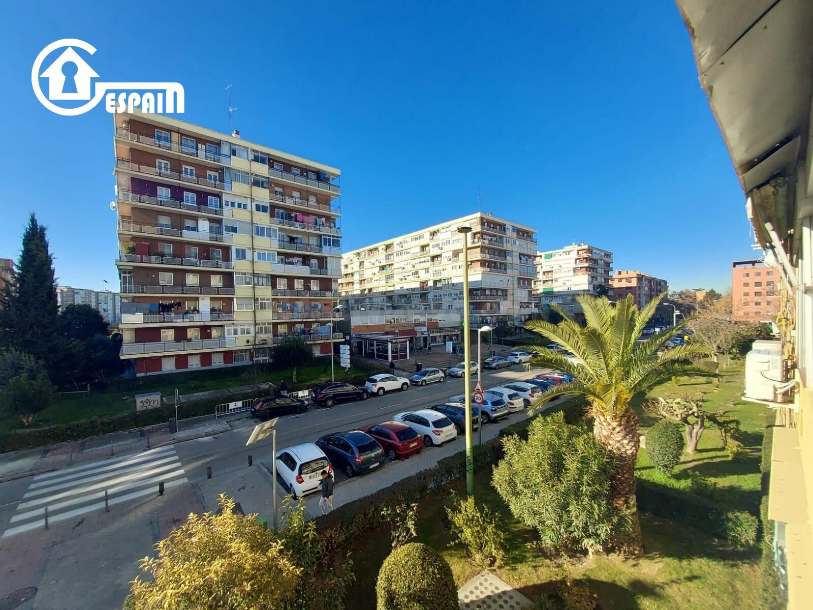 PISO EN VENTA EN PARQUE EUROPA-LAS AGUILAS.