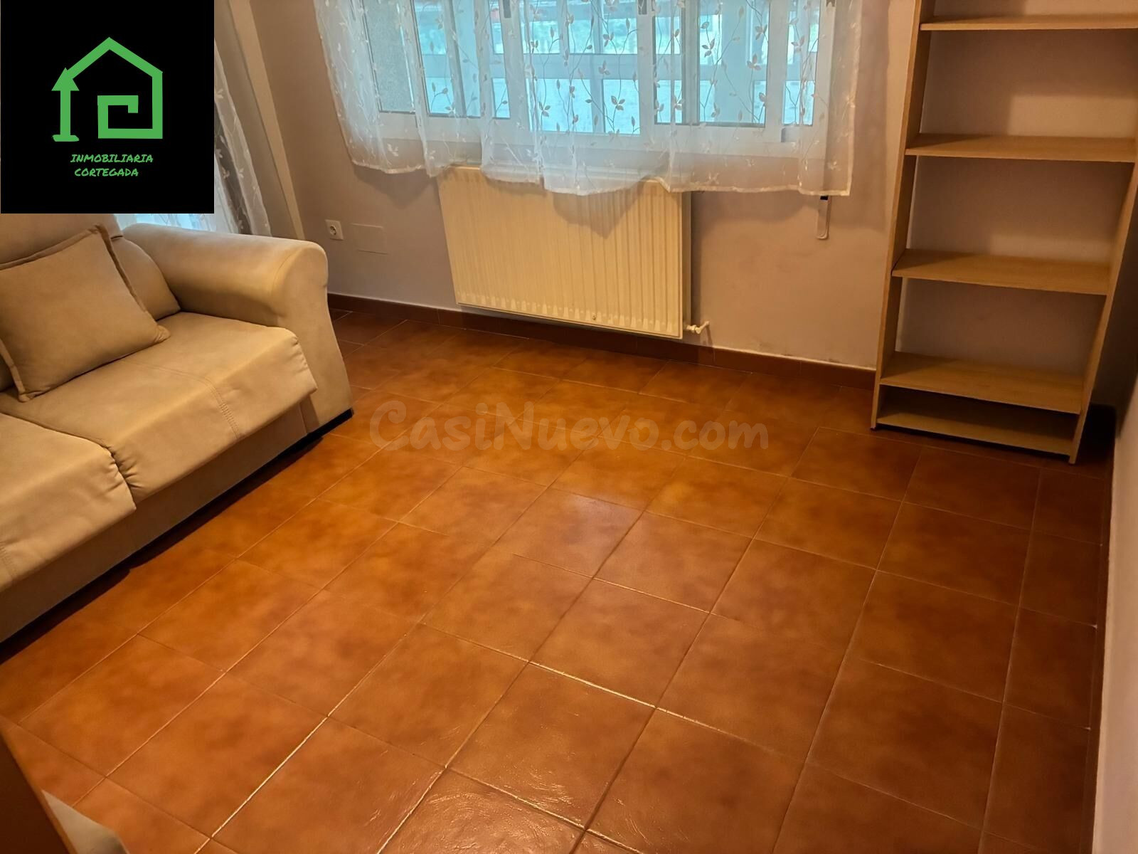 PISO CON TRASTERO CERCA DEL CENTRO COMERCIAL