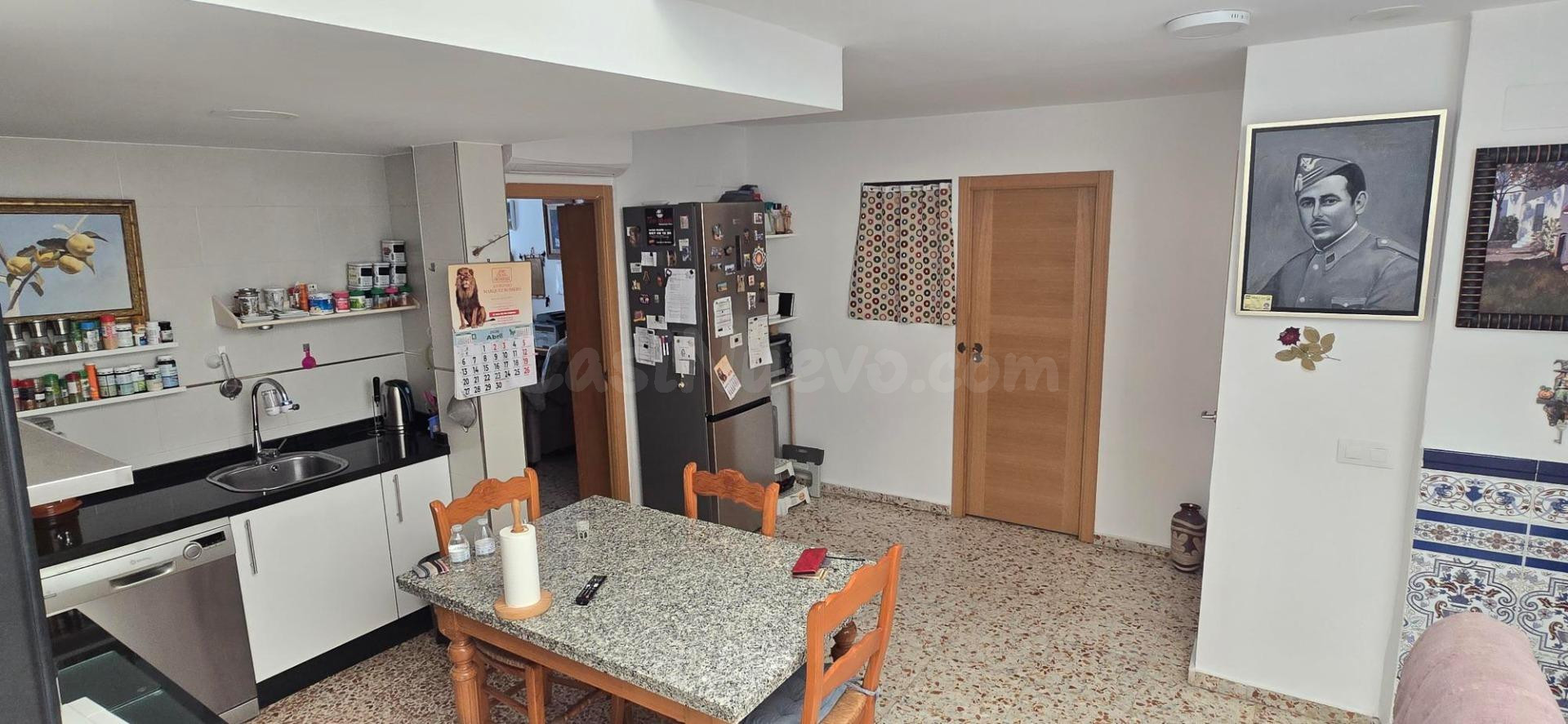 Excelente casa reformada en San Agustín con garaje y local incluido