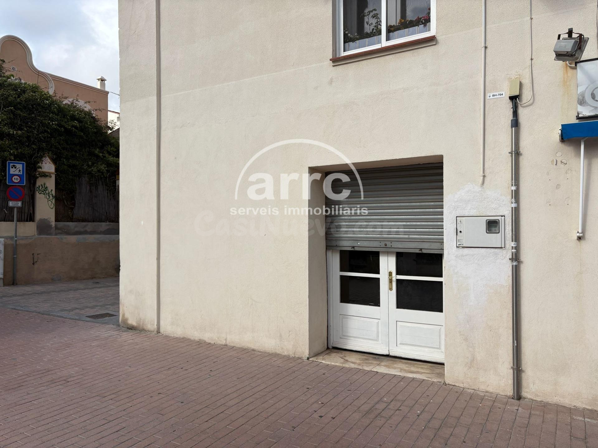 LOCAL COMERCIAL - PREMIA DE MAR