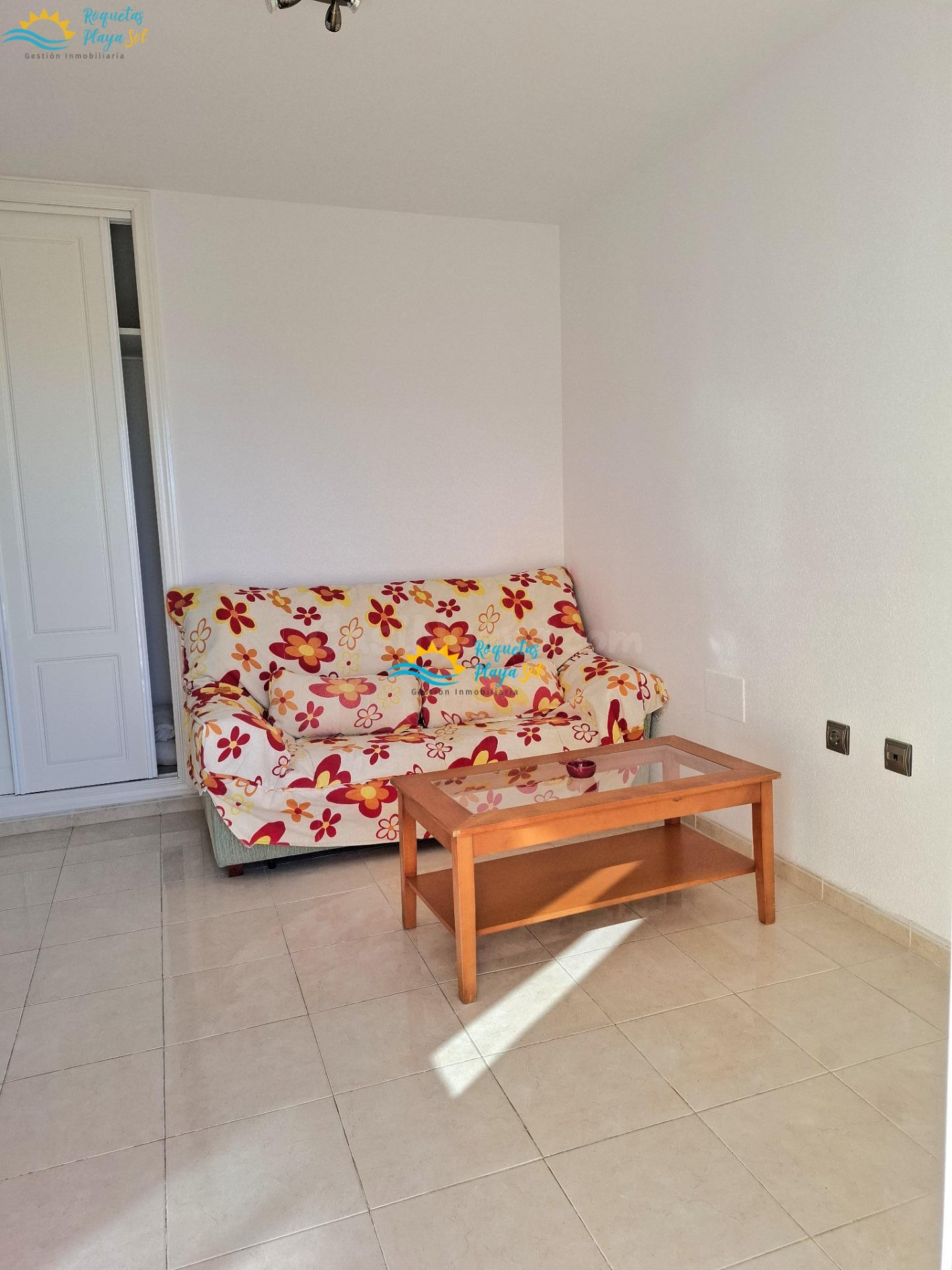 Estudio en venta en Calle las Encinas