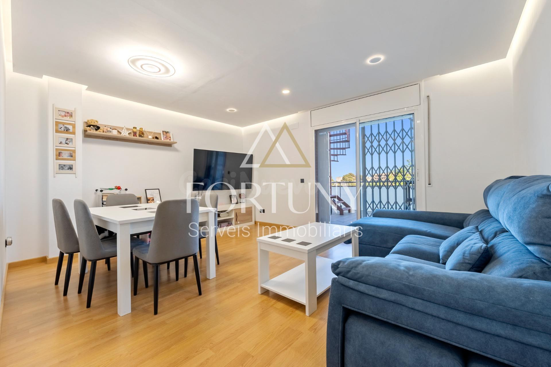 Ático en venta Calle Sant Bernat Calbó, Reus. - foto 5