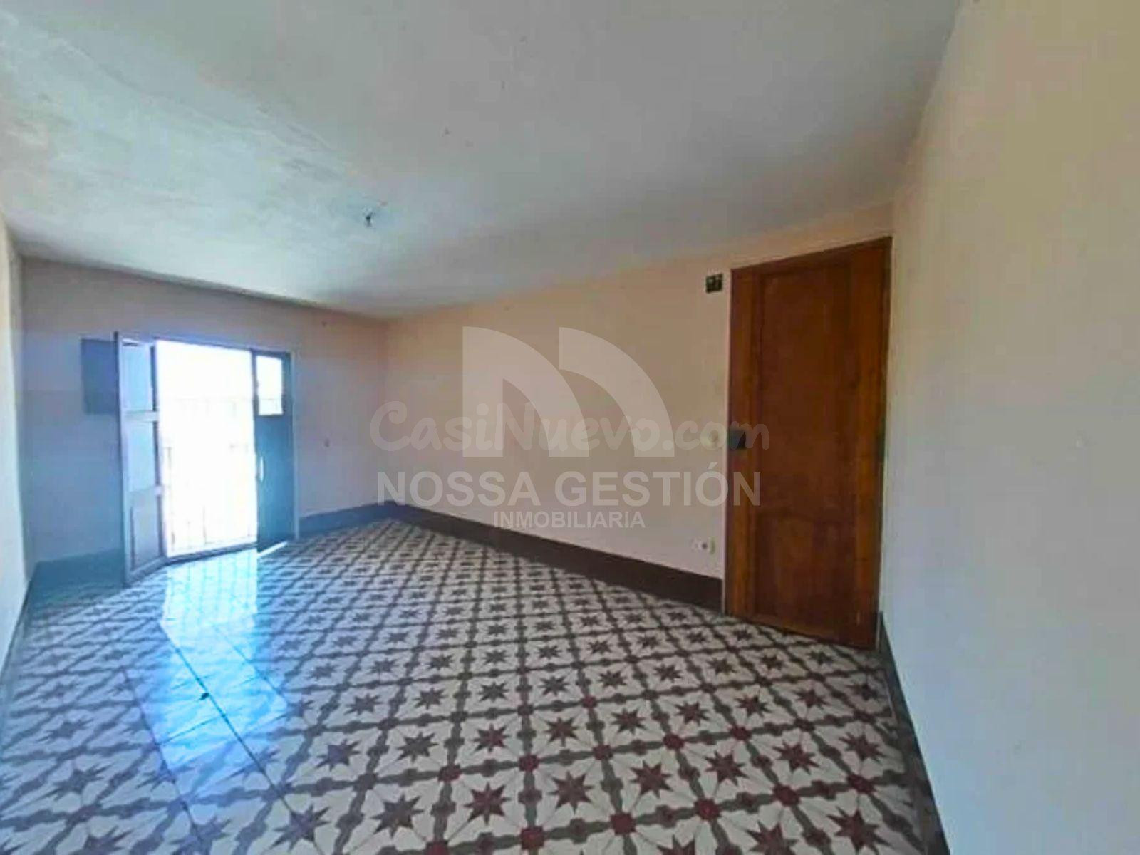 Interesante Oportunidad Inmobiliaria!!! -Espaciosa Casa en Venta en Xàtiva