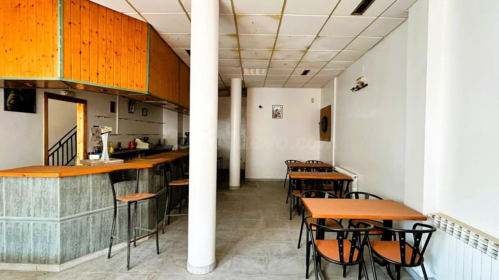 Encantadora Casa en Bercianos del Páramo, Ideal para Ocio y  - foto 3
