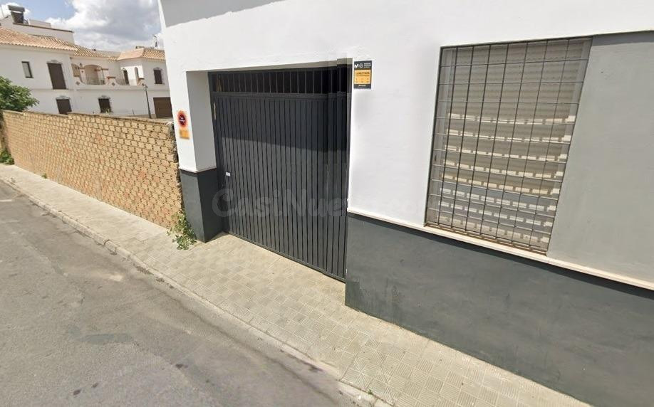 Venta de Garaje en Pilas - foto 3