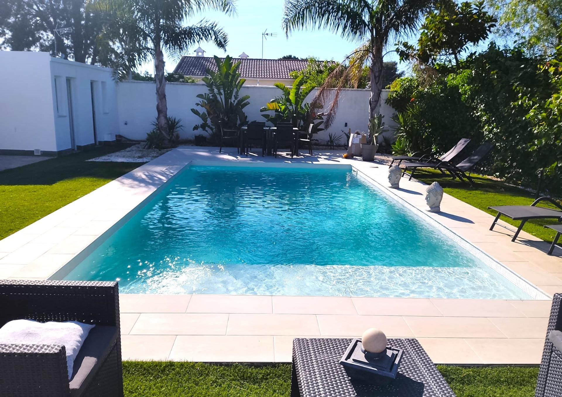 Magnífico chalet urbano en venta en Las Rapaces