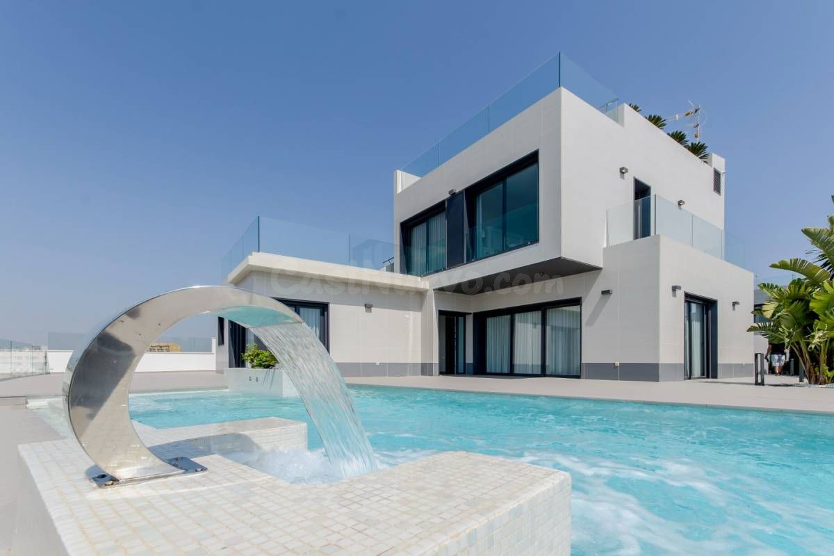 Villa 4 habitaciones 239m² en venta - Campoamor