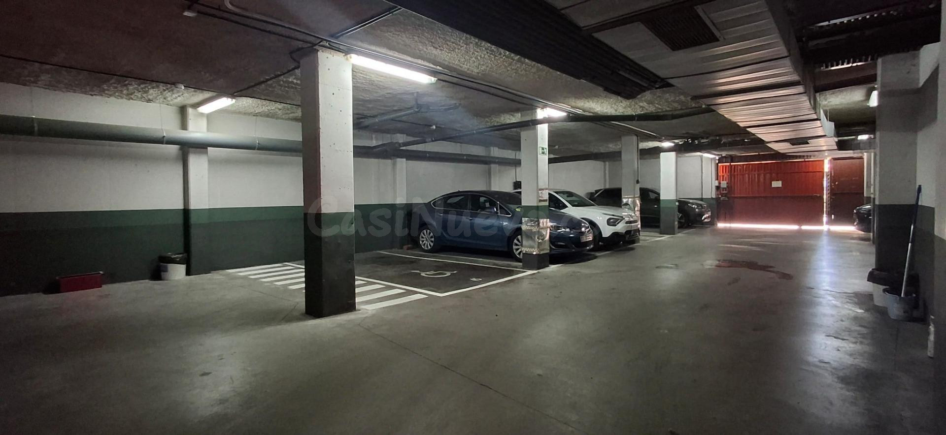 PLAZA DE GARAJE EN VALLECAS  DE MINUSVALIDO - foto 2
