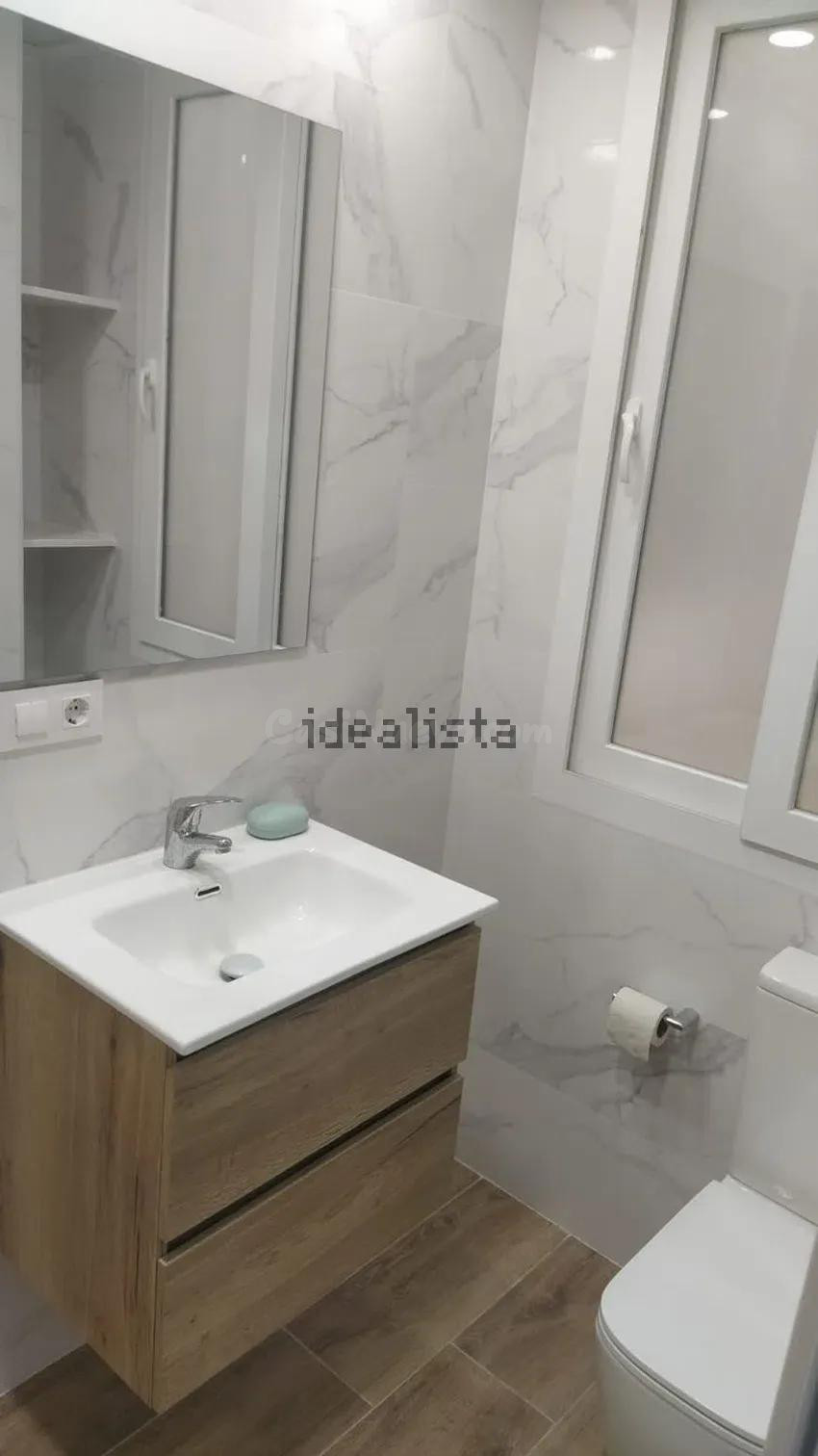 Piso 4 habitaciones 87m² en alquiler - El Pilar - foto 2