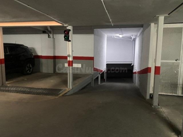 Garaje 23m² en alquiler - Casco Histórico