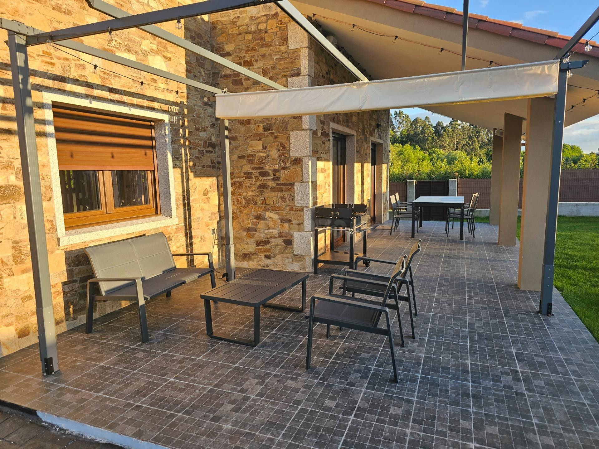 Se Vende Chalet con Excelentes Calidades en Urbanización Cos - foto 3