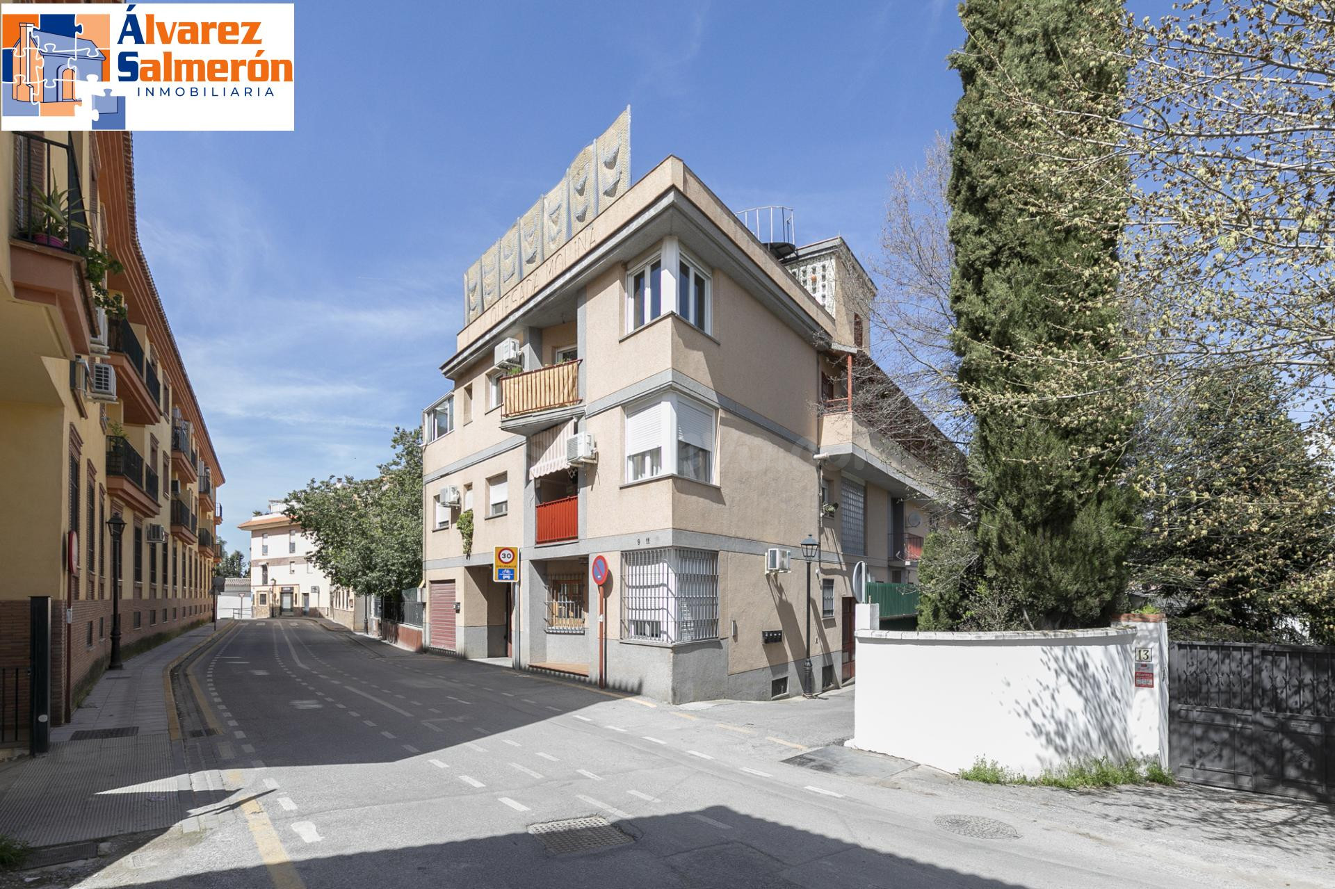 DÚPLEX EN VENTA EN OGIJARES – AMPLITUD, COMODIDAD Y ESPACIOS EXTERIORES