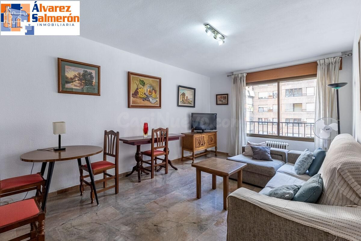 PISO EN SÓCRATES - GRANADA