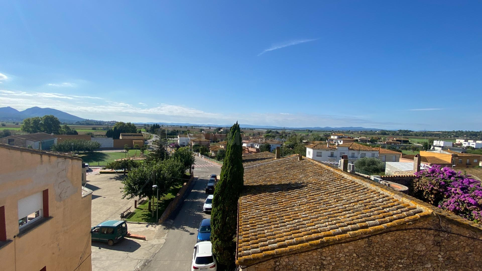 Encanto, amplitud y ubicación privilegiada en el corazón del Alt Empordà
