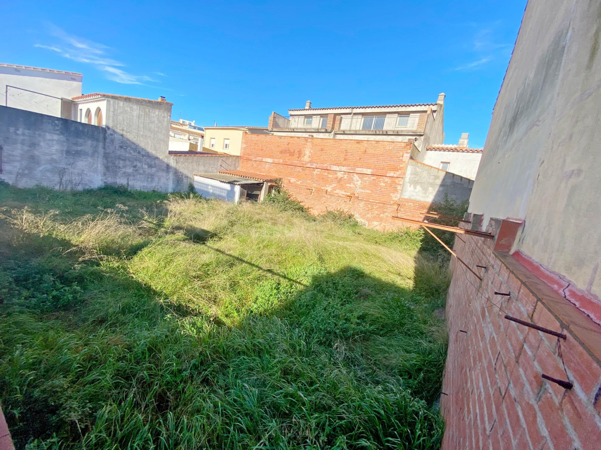 Terreno con posibilidad de construir 2 viviendas - foto 4