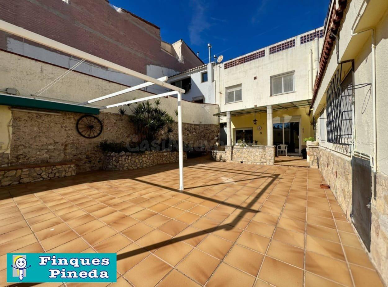 EN VENTA CASA EN EL CENTRO DE PINEDA DE MAR - foto 4