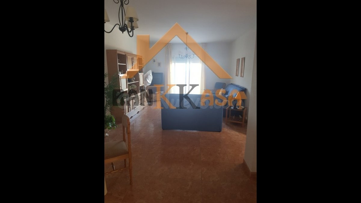 SE VENDE ÁTICO EN BALERMA ZONA CENTRO - foto 5