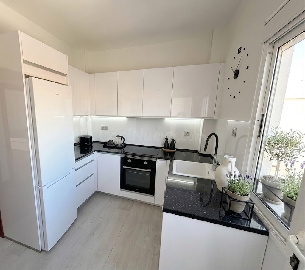 Piso en venta en el Puerto de ROQUETAS DE MAR