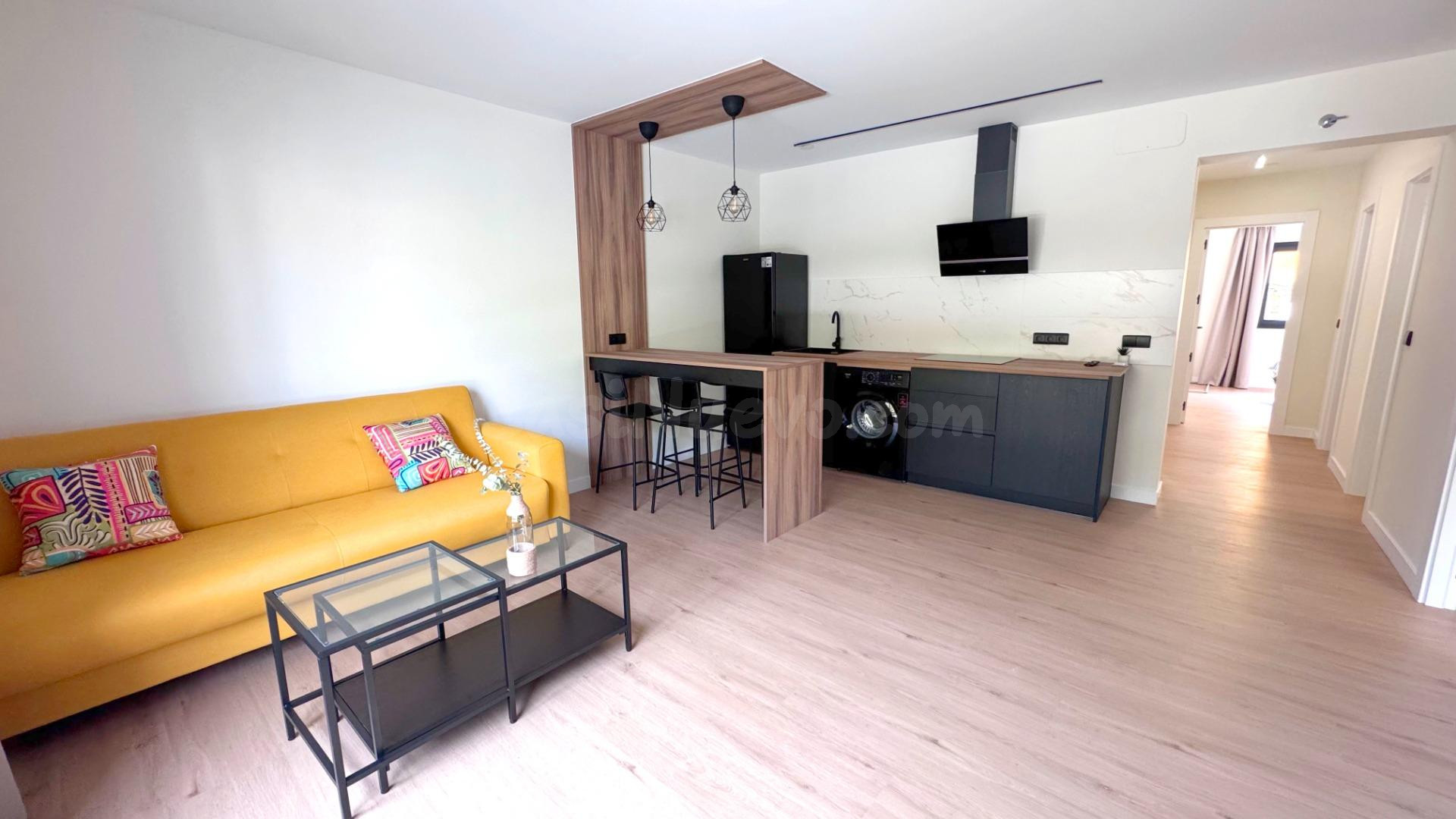 Alquiler de larga duración (Fijo) Bajo a estrenar en Suances: 2 dorm, 2 baños, climatización, parking y alarma