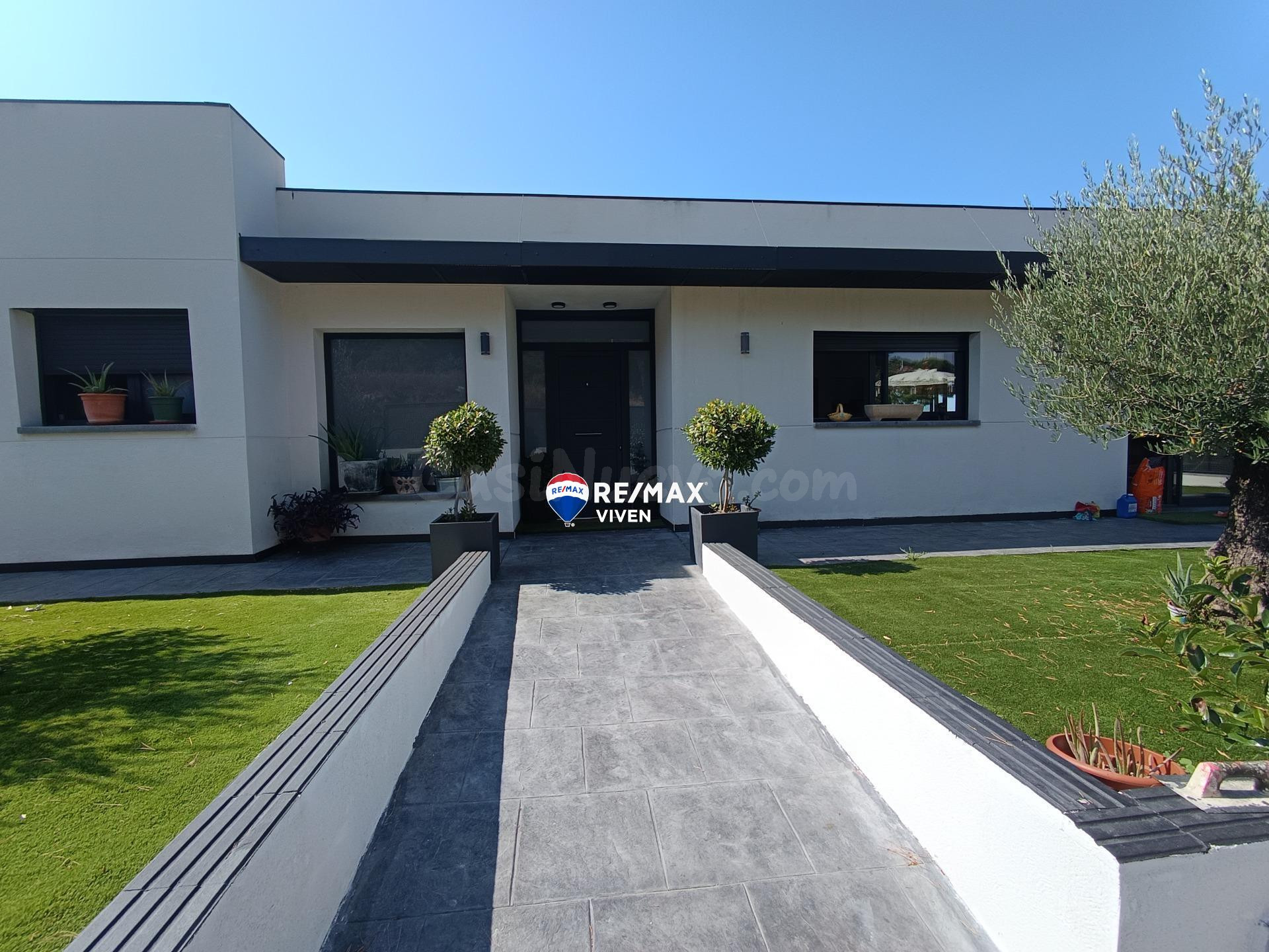 Chalet en venta en Caldes de Montbui