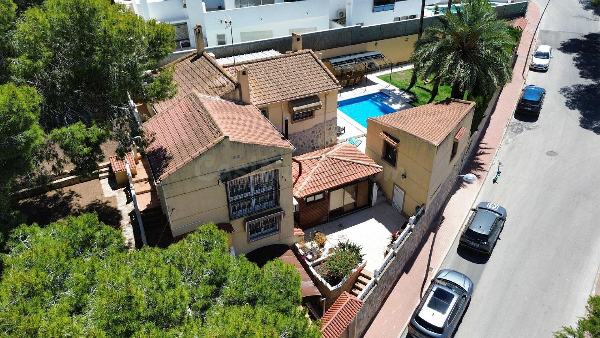 Chalet 4 habitaciones 257m² en venta - Los Balcones - Los Altos del Edén