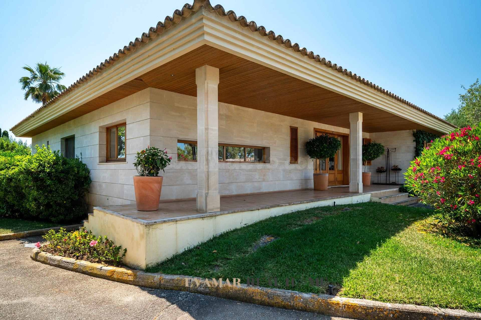 Chalet independiente en planta única con vistas a Palma, gra - foto 5