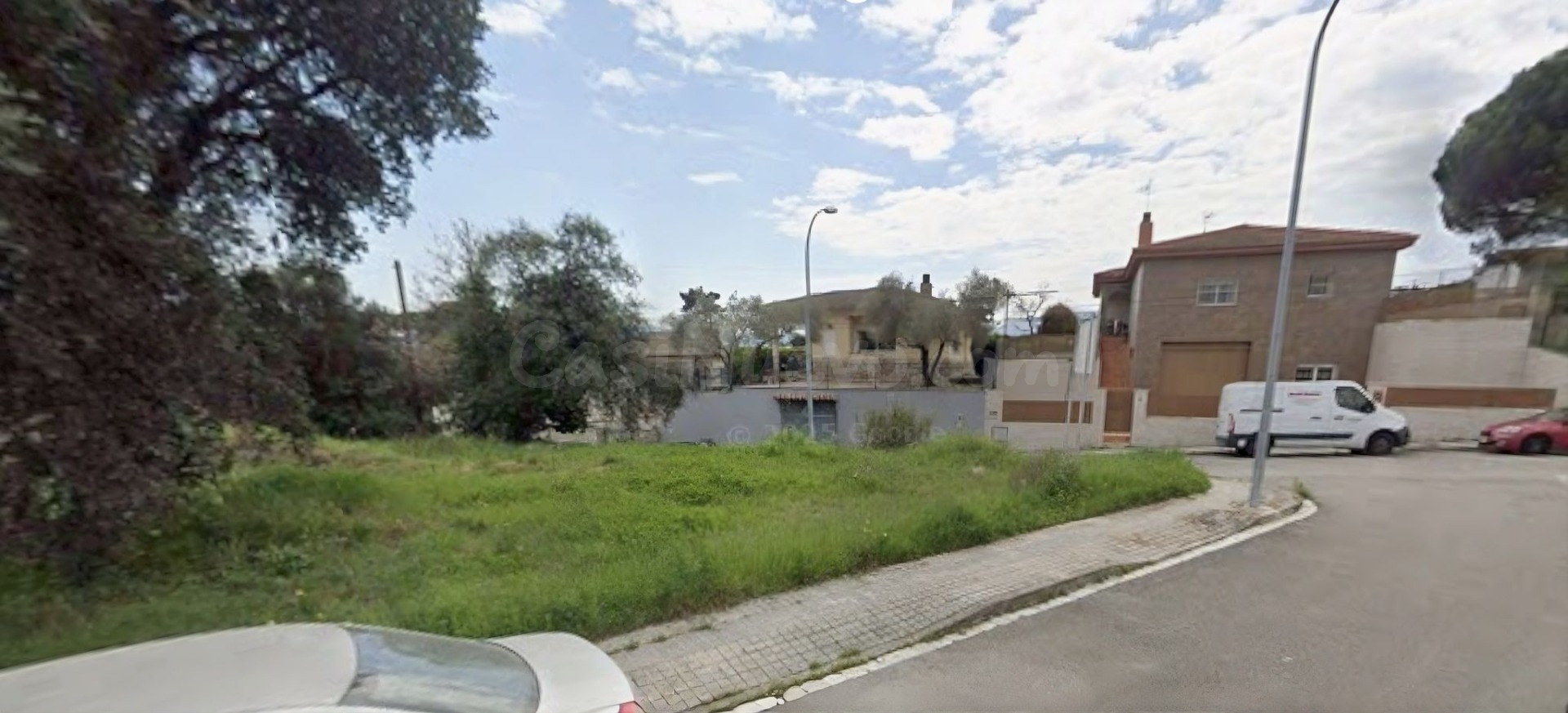 ¡Construye tu propia casa en Niágara Park, Tordera!