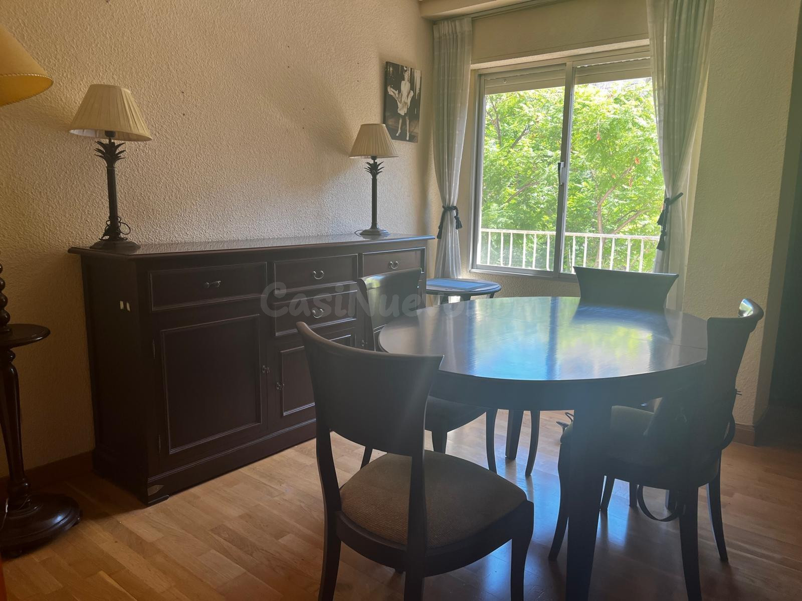 Piso 4 habitaciones 104m² en alquiler - Raval - Puertas Coloradas