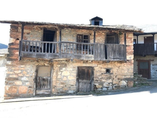CASA DE PIEDRA A 15 MINUTOS DE LAS MEDULAS - foto 2