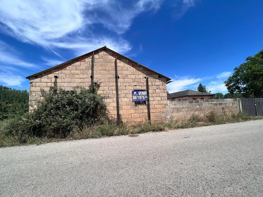 SE VENDE CASA DE PLANTA BAJA CON 1300M2 DE PARCELA URBANA - foto 3