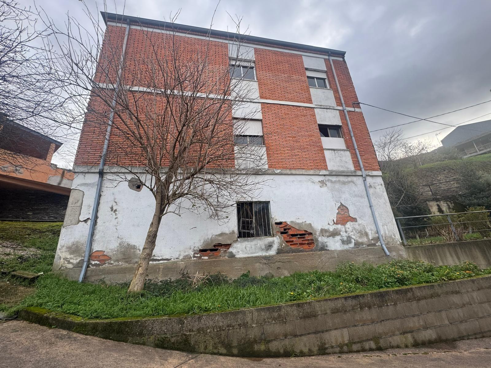 SE VENDE CASA EN SAN PEDRO DE TRONES - foto 5