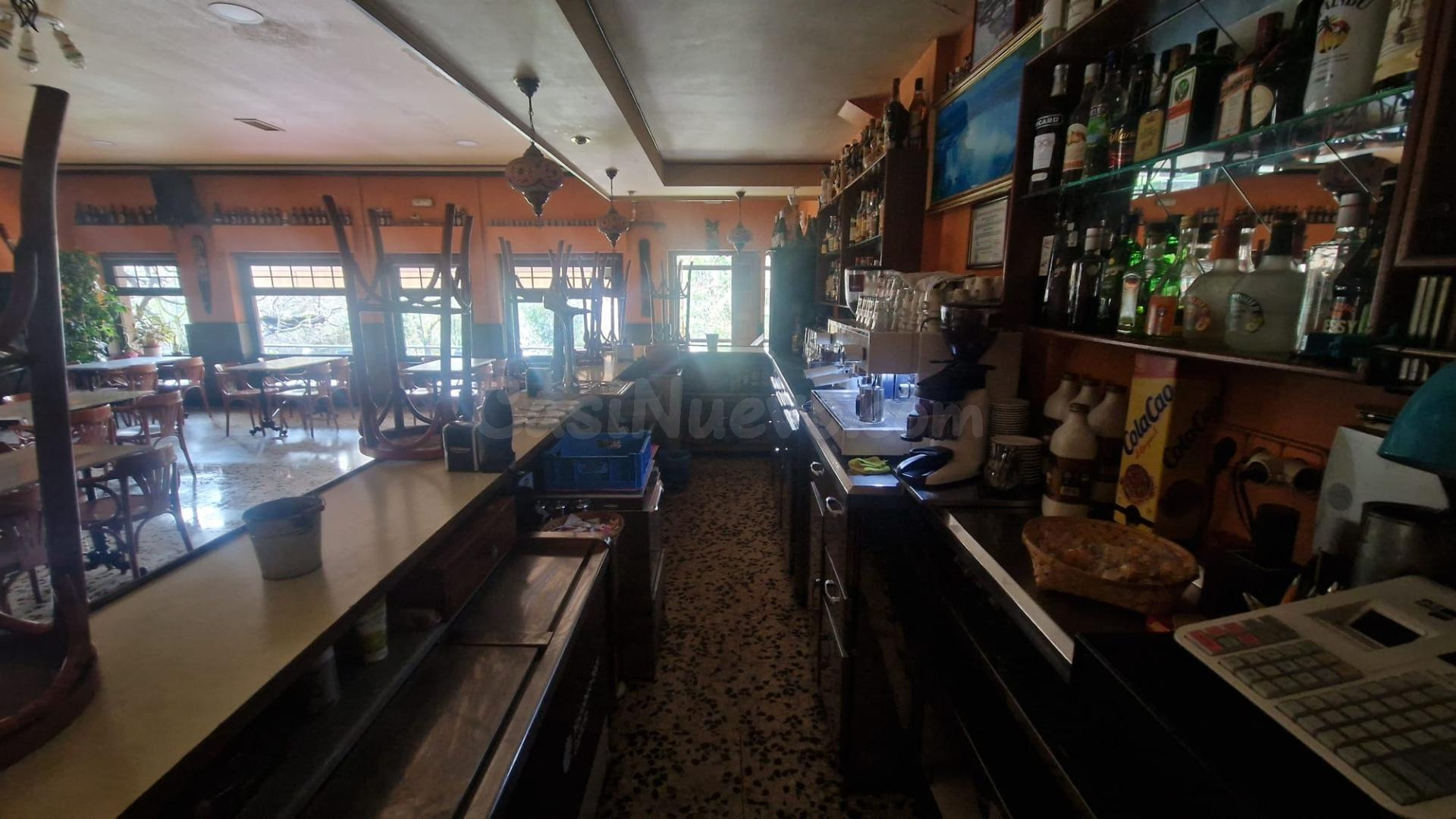 SE VENDE BAR CON TERRENO PARA TERRAZA EN TORAL DE MERAYO - foto 5
