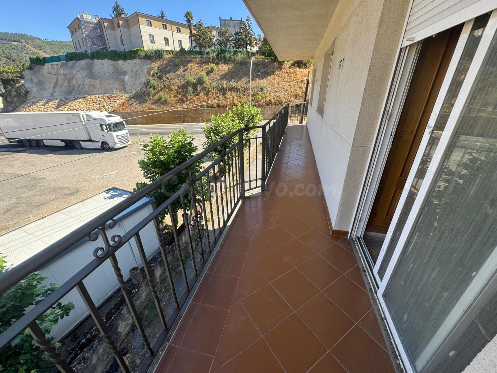 SE VENDE EDIFICIO EN CAMINO DE SANTIAGO A SU PASO POR VILLAF - foto 5