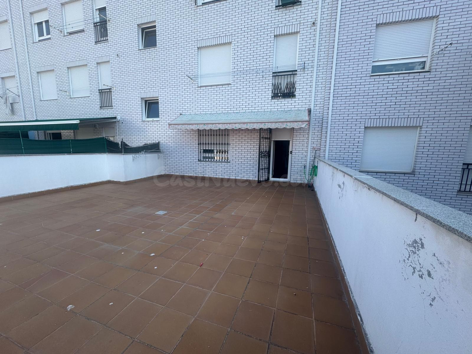 APARTAMENTO CON  TERRAZA EN AV CEMBA DE PONFERRADA