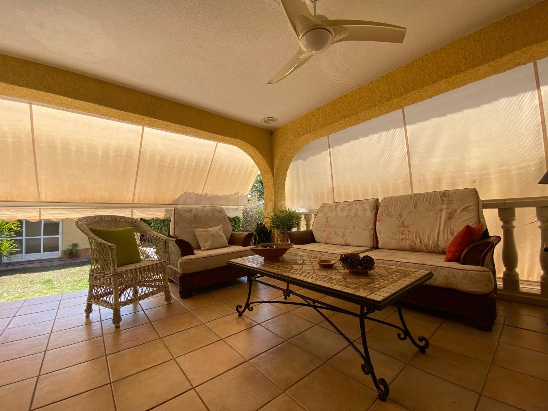 Chalet independiete con 9 Hab y 4 Baños con piscina y barbac - foto 3