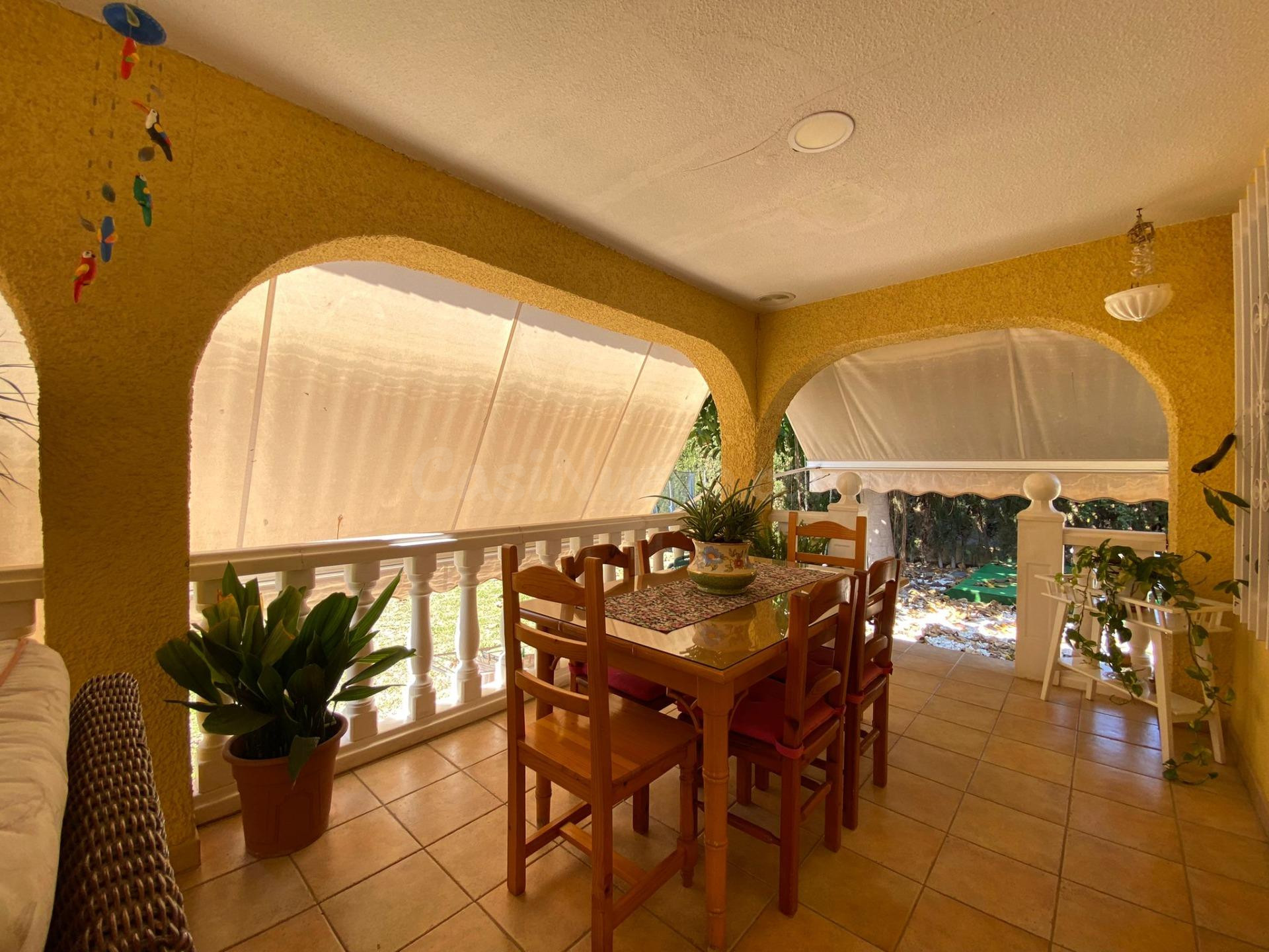 Chalet independiete con 9 Hab y 4 Baños con piscina y barbac - foto 4