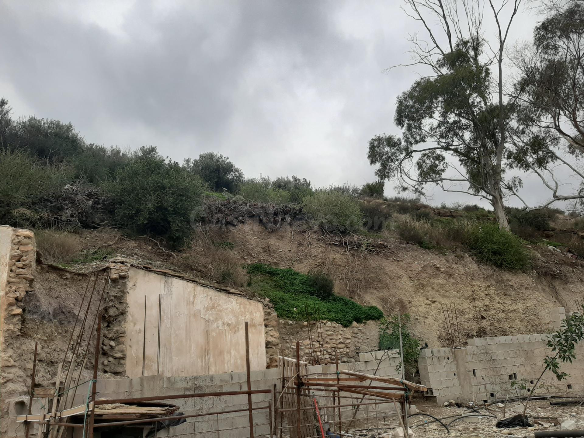 Terreno Urbanizable 2000m2 en las Cunas, Cuevas del Almanzor - foto 5