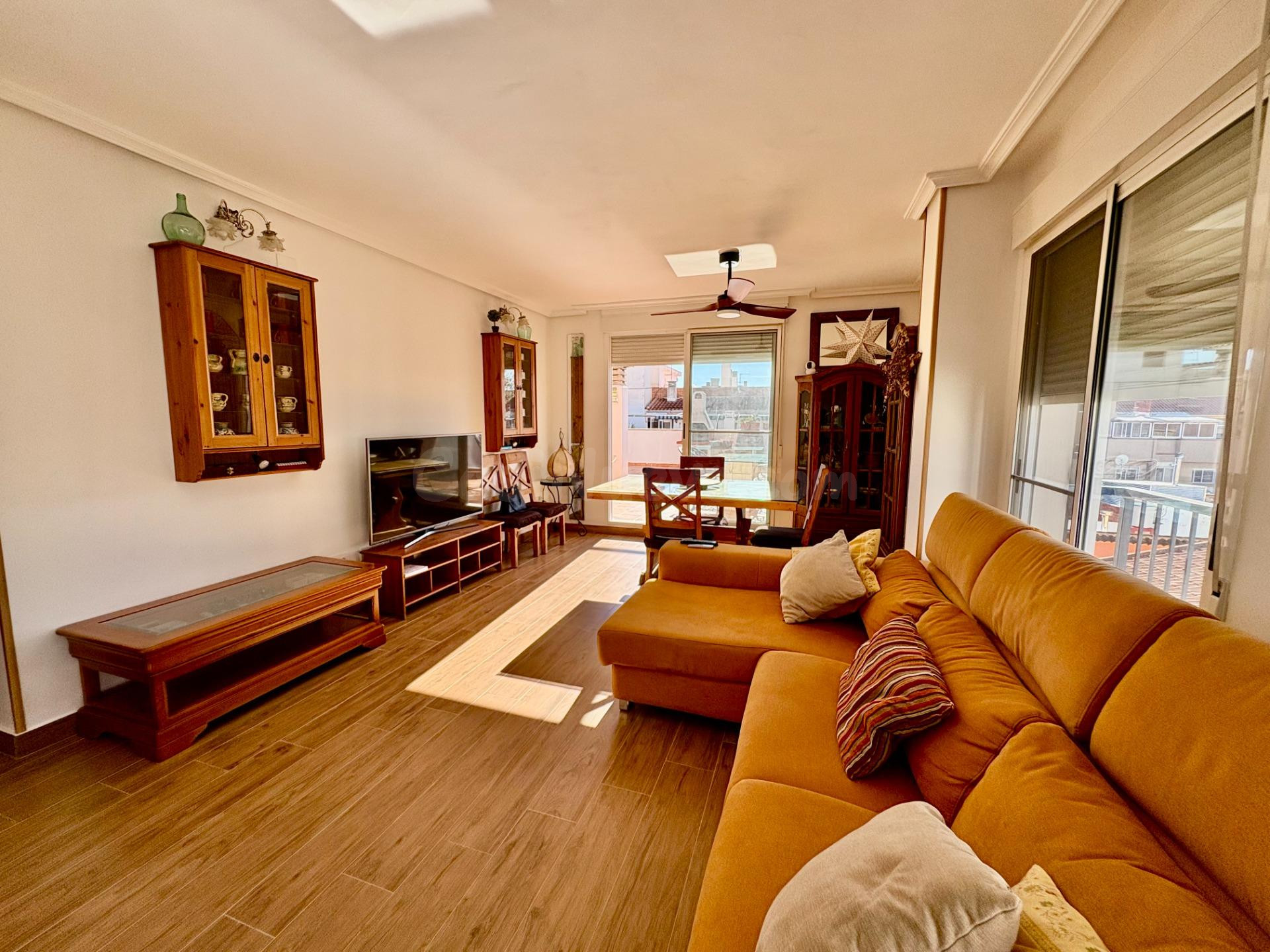 Ático en planta de 3 habitaciones con terraza en Cabezo de T - foto 5