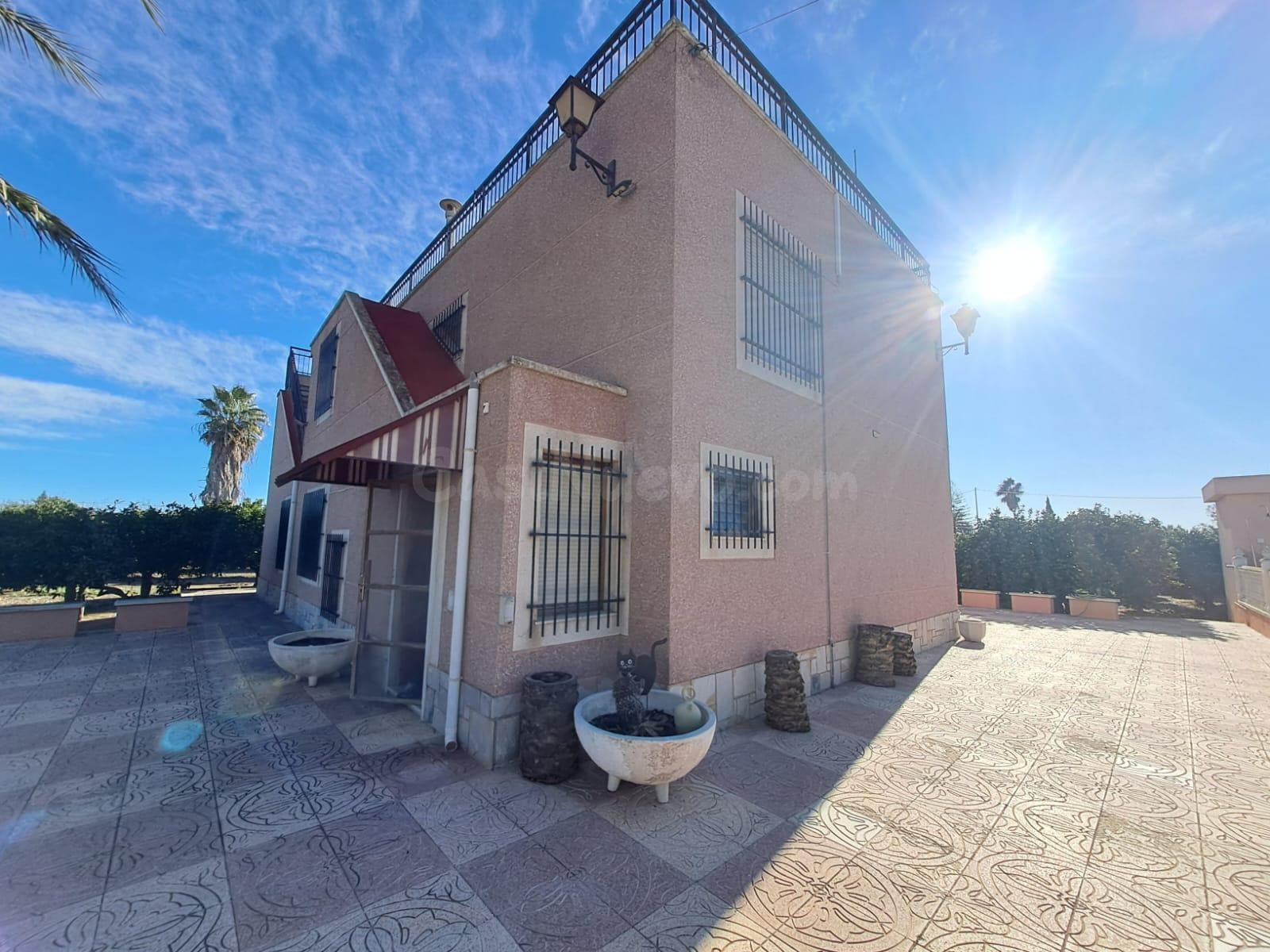 Chalet de 7 Dormitorios con piscina privada y Sauna en Algod