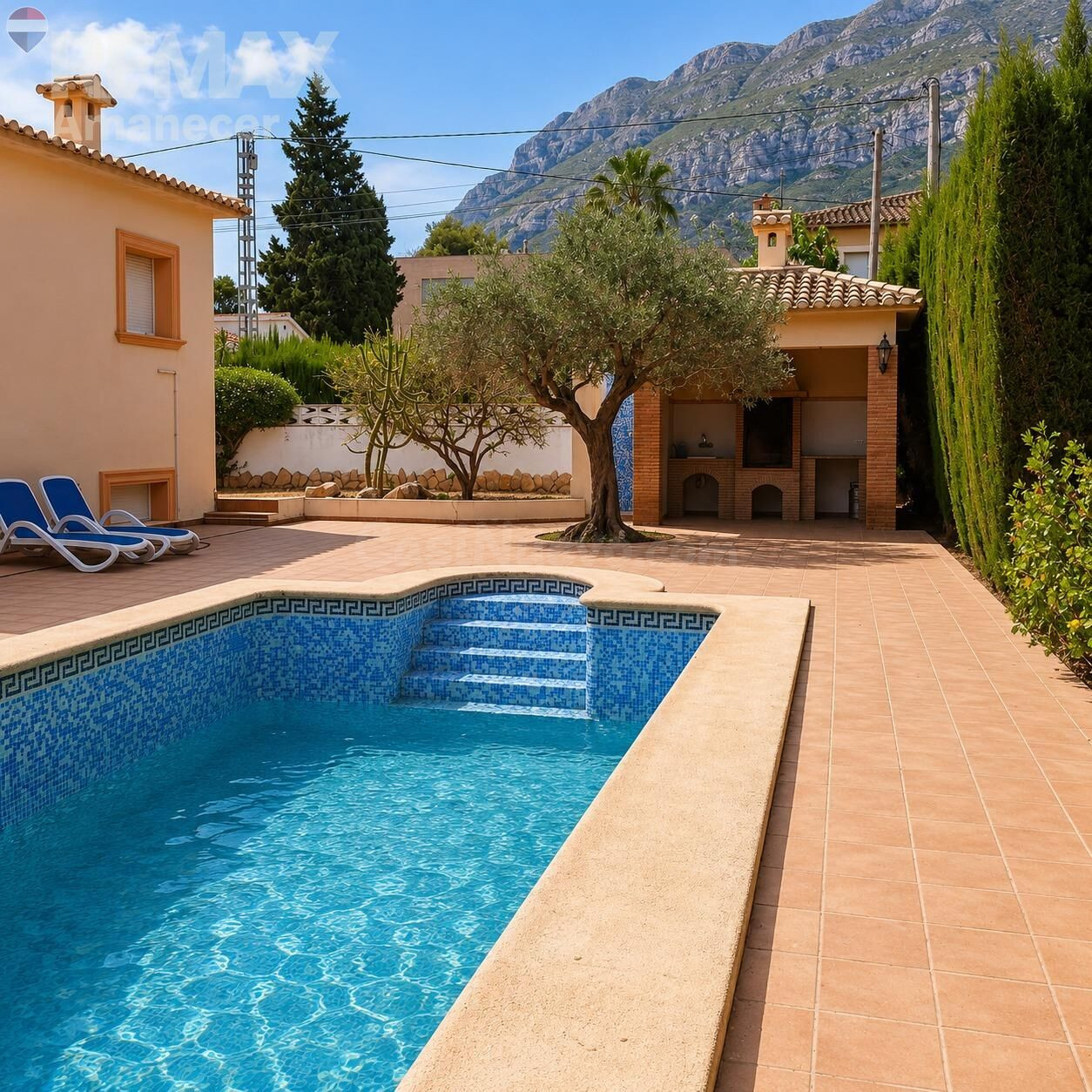 Chalet con piscina privada, garaje y vistas al Montgó - foto 4