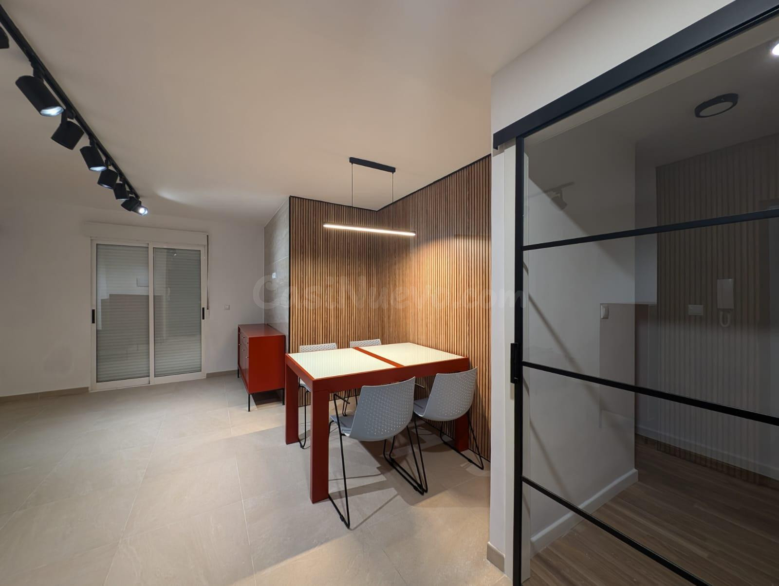 APARTAMENTO RECIEN REFORMADO EN PLAYA DEL CURA