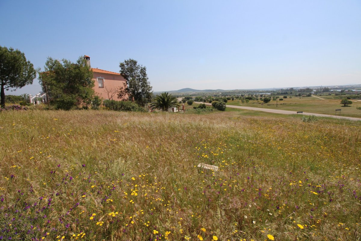 Terreno rural en venta - Alrededores