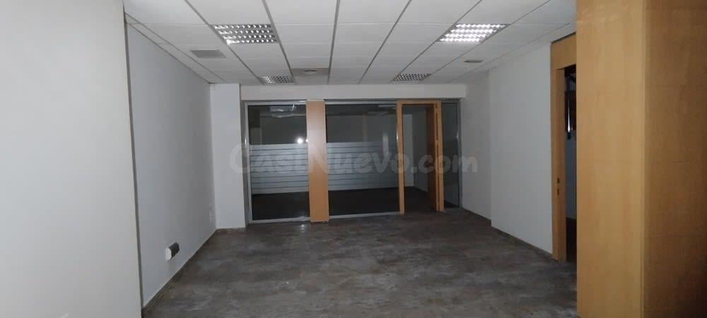 Local comercial en Oliva - foto 3