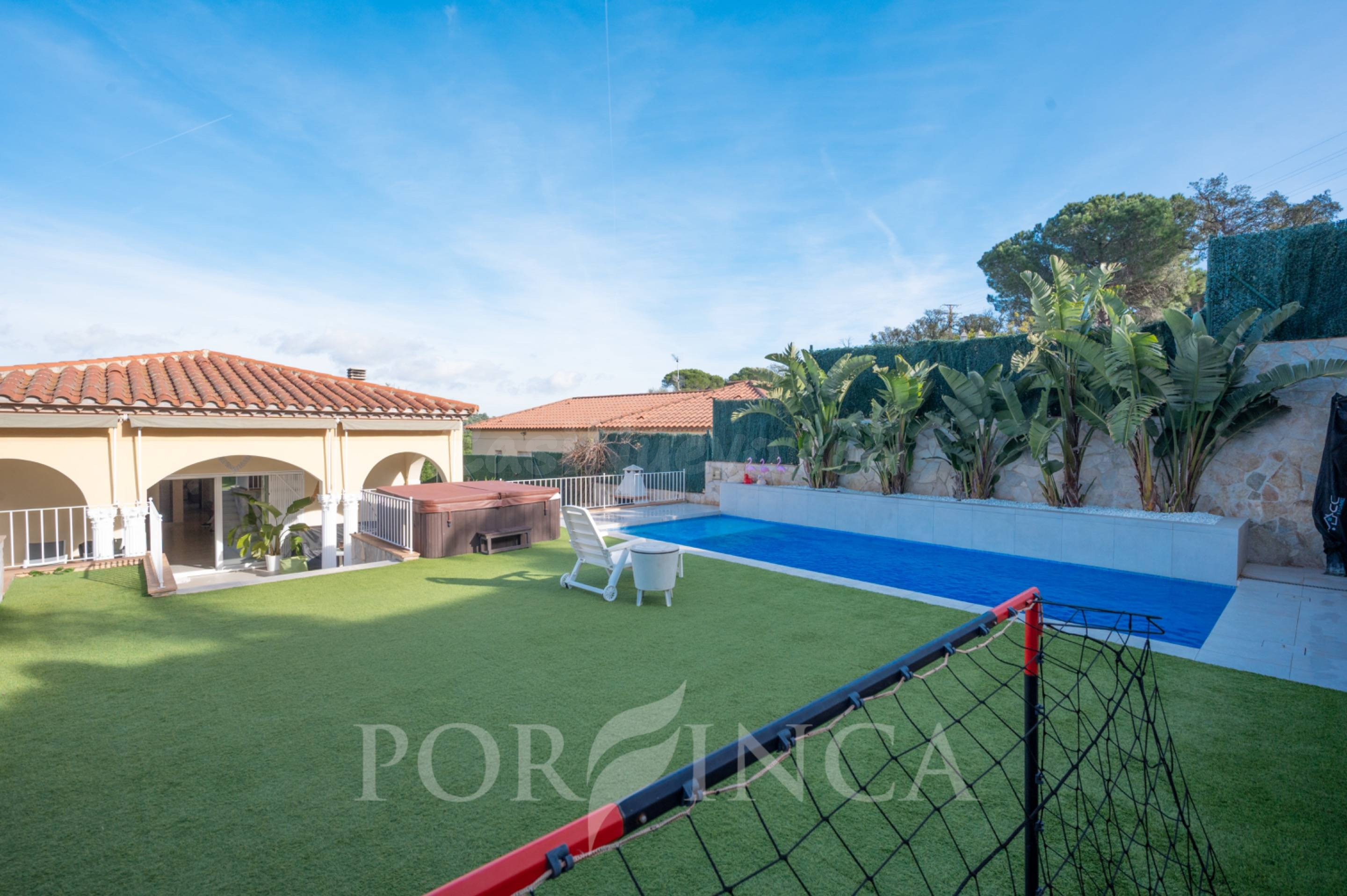 Villa con piscina, jacuzzi y licencia turística cerca de Cala del Pi y Cap Roig