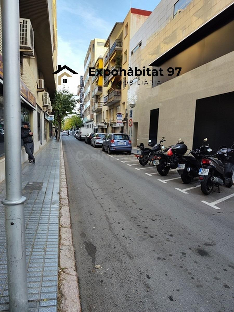 Local comercial en venta en zona Nord, junto a Calle Barcelo - foto 3